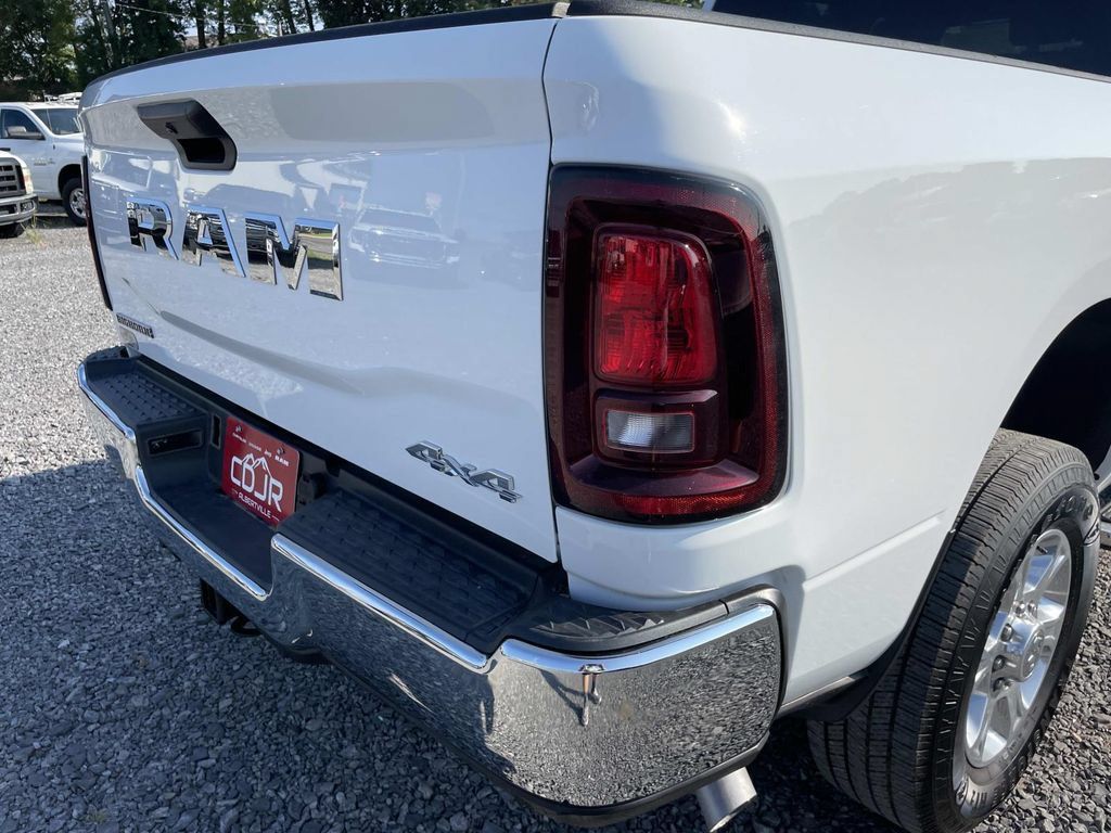 Used 2026 RAM 2500 Big Horn AWD/4WD image 18
