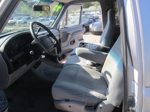 Used 1995 Ford F150 2WD SuperCab image 8