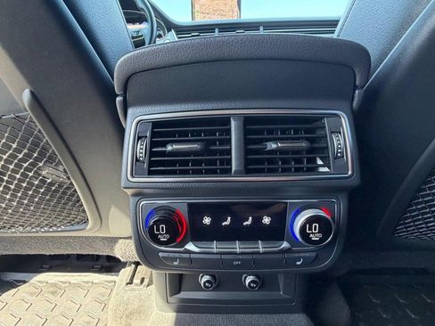 Used 2019 Audi Q7 3.0T Prestige AWD/4WD image 49