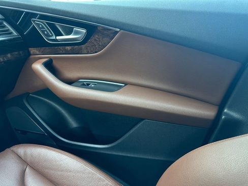 Used 2018 Audi Q7 3.0T Prestige image 42