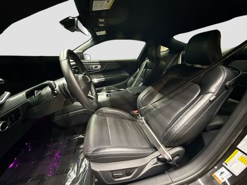 Used 2024 Ford Mustang GT Premium image 25