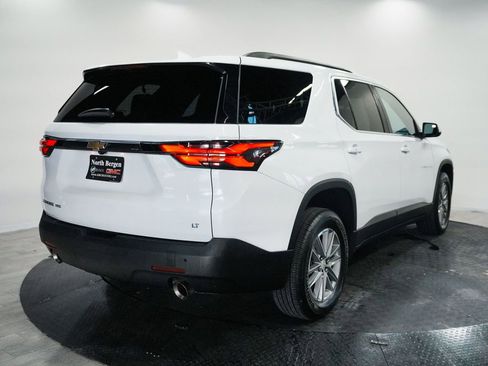 Used 2022 Chevrolet Traverse LT w/ LPO, Floor Liner Package image 8