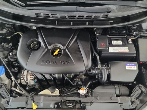 Used 2016 Hyundai Elantra Limited FWD image 30
