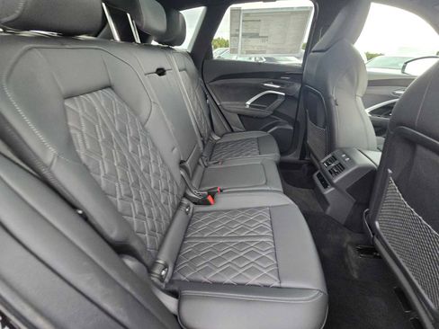 New 2025 Audi SQ5 Premium Plus image 14