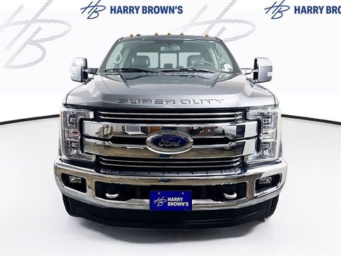 Used 2017 Ford F350 Lariat w/ Chrome Package image 26
