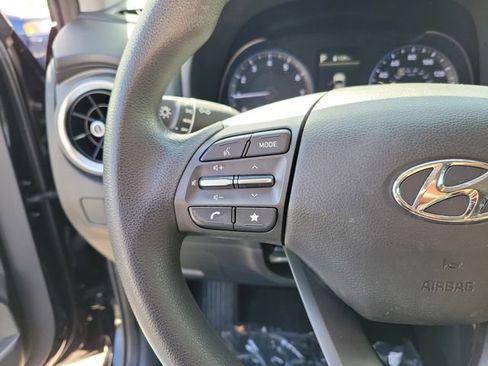Used 2023 Hyundai Kona SEL image 14
