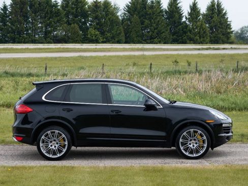 Used 2013 Porsche Cayenne Diesel AWD/4WD image 8