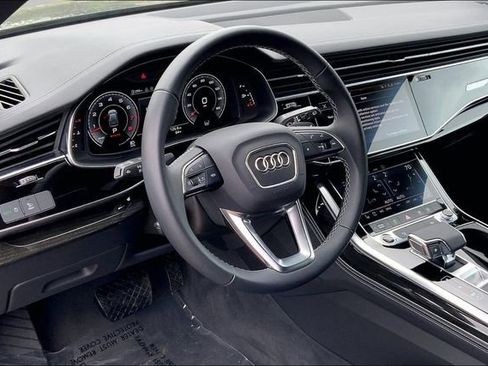 New 2025 Audi Q8 Premium Plus AWD/4WD image 5