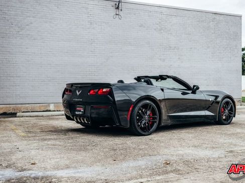 Used 2014 Chevrolet Corvette Stingray Z51 w/ 3LT Preferred Equipment Group image 21