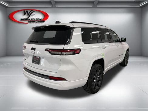 New 2026 Jeep Grand Cherokee L Limited AWD/4WD image 6