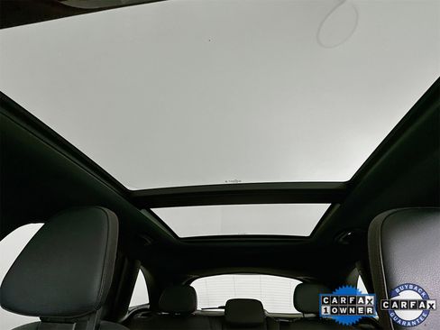 Certified 2024 Mercedes-Benz GLC 43 AMG 4MATIC image 23