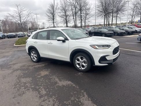 Used 2024 Honda HR-V LX image 6