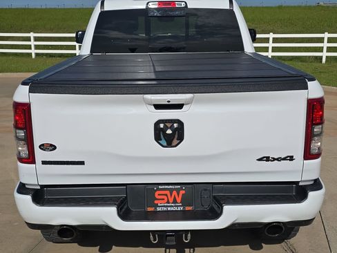 Used 2022 RAM 1500 Big Horn w/ Night Edition AWD/4WD image 13