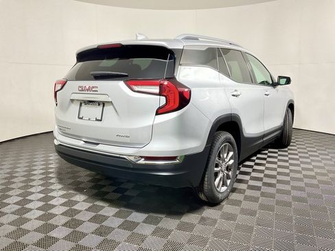 Used 2022 GMC Terrain SLT image 14