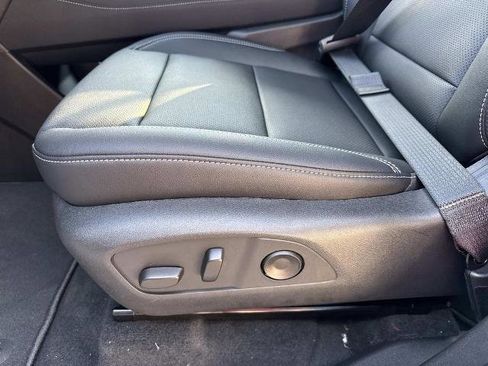 New 2026 Chevrolet Traverse LT w/ Driver Confidence Package image 11