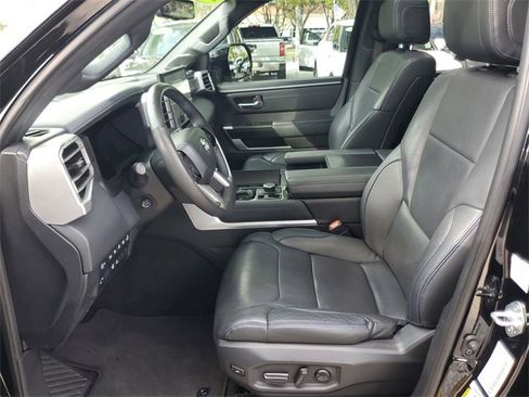 Used 2023 Toyota Sequoia Platinum image 17