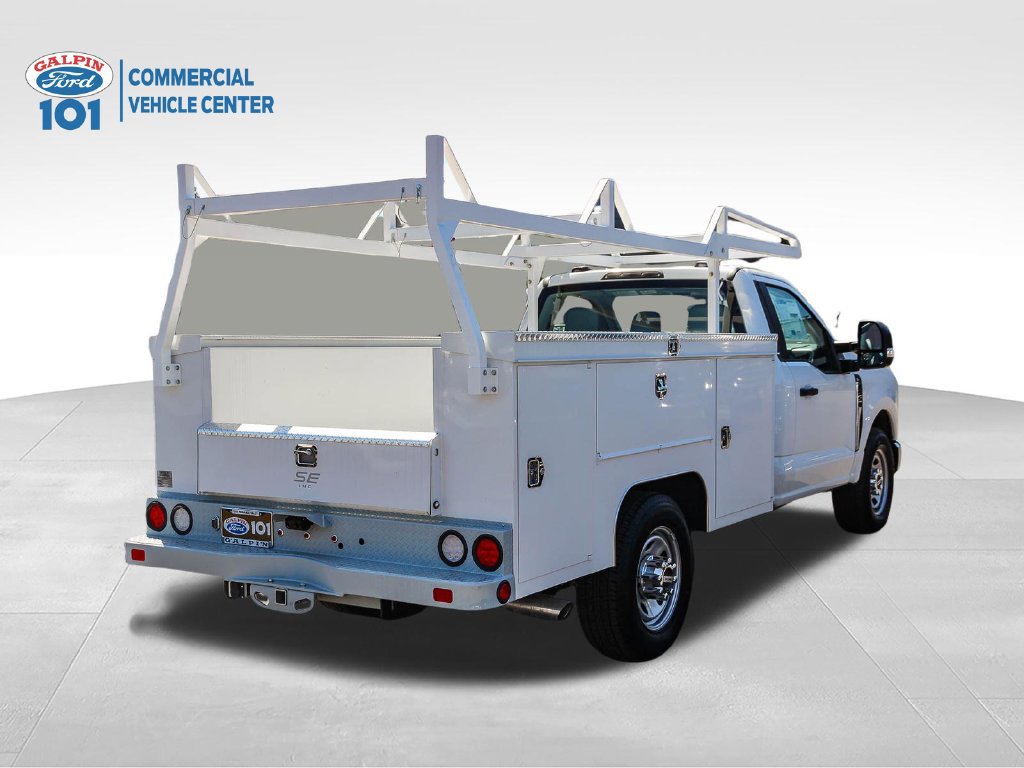 New 2025 Ford F350 XL w/ XL Chrome Package RWD image 4