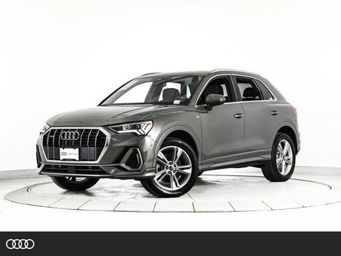 Used 2023 Audi Q3 2.0T Premium Plus w/ Premium Plus Package image 1