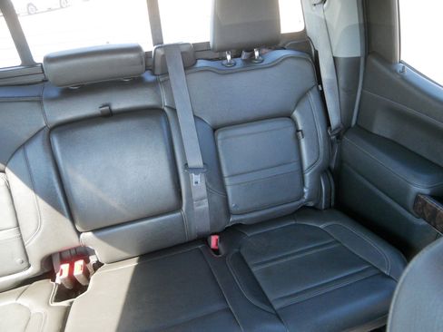 Used 2019 GMC Sierra 1500 Denali w/ Denali Ultimate Package AWD/4WD image 14