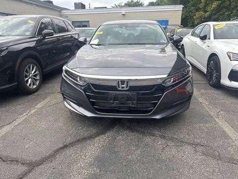 Used 2018 Honda Accord LX image 2