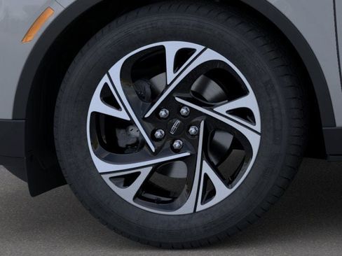 New 2026 Lincoln Nautilus Premier AWD/4WD image 48