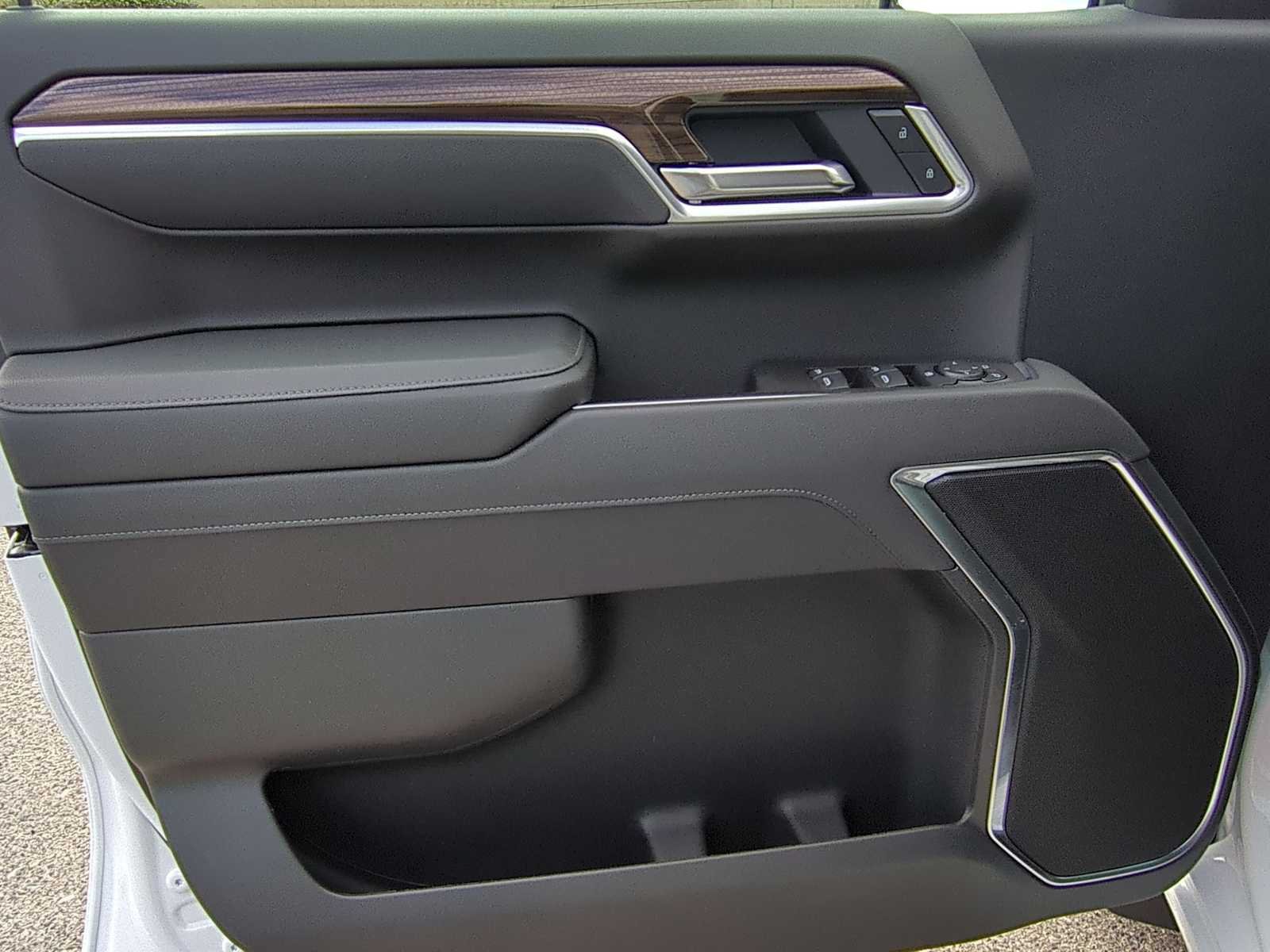 New 2026 Chevrolet Silverado 1500 LT AWD/4WD image 10