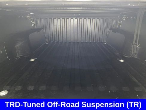 Used 2017 Toyota Tacoma TRD Pro image 25
