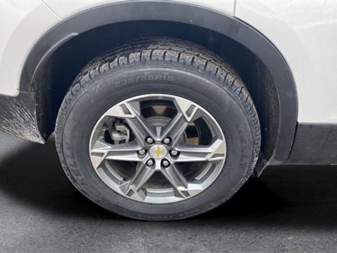 Used 2024 Chevrolet Blazer LT w/ Convenience Package image 18