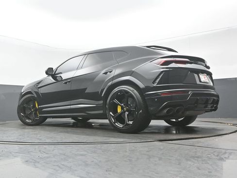Used 2021 Lamborghini Urus AWD/4WD image 33