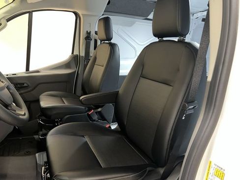 Used 2024 Ford Transit 150 Low Roof RWD image 16