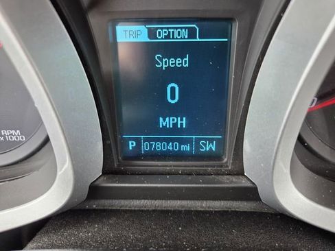 Used 2017 Chevrolet Equinox LT FWD image 28