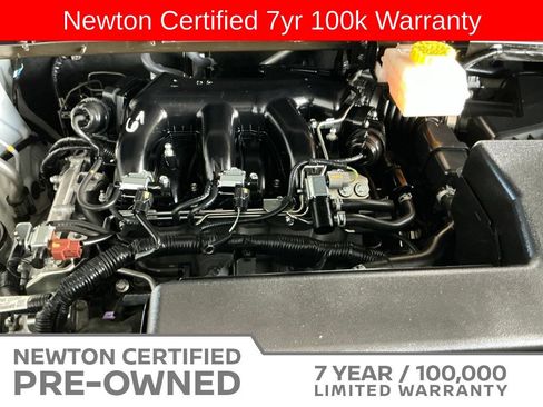Used 2025 Nissan Pathfinder Platinum FWD image 47