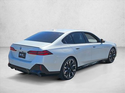 Certified 2024 BMW 530i w/ M Sport Package RWD image 5