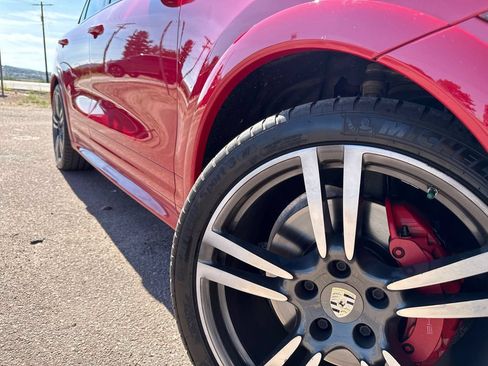 Used 2013 Porsche Cayenne GTS AWD/4WD image 49