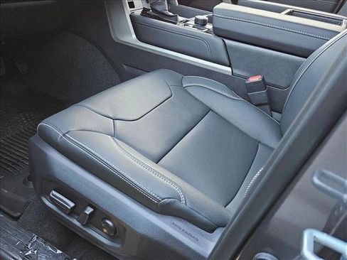 New 2026 Toyota Tundra Limited AWD/4WD image 4