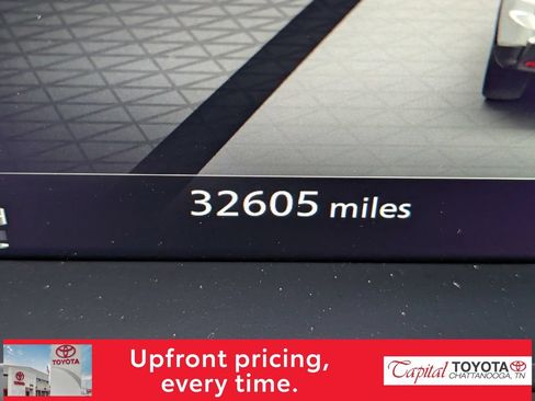 Used 2024 Nissan Rogue SL w/ SL Premium Package FWD image 15