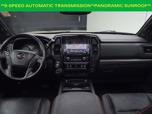 Used 2020 Nissan Titan PRO-4X w/ Pro-4x Convenience Package image 4