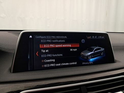 Used 2019 BMW 750i xDrive w/ M Sport Package image 26