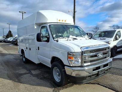New 2026 Ford E-350 and Econoline 350 Super Duty w/ Power Equipment Group