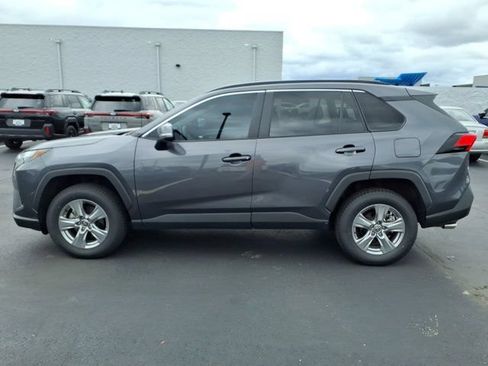 Used 2025 Toyota RAV4 XLE FWD image 4