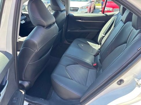 Used 2023 Toyota Camry SE w/ Convenience Package FWD image 16