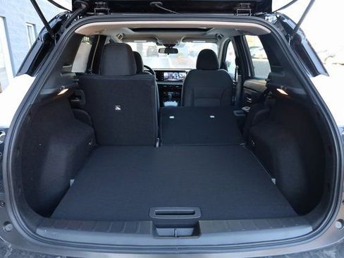 New 2026 Nissan Kicks SV w/ SV Premium Package FWD image 26