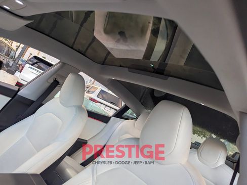 Used 2024 Tesla Model 3 Long Range RWD image 27