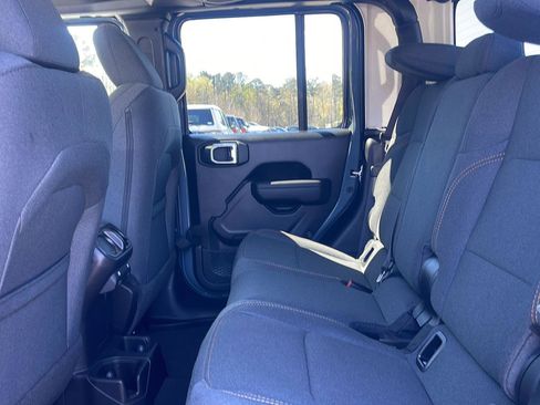 New 2026 Jeep Gladiator Sport AWD/4WD image 25