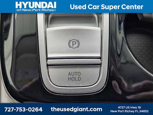 Certified 2024 Hyundai Tucson Limited image 35
