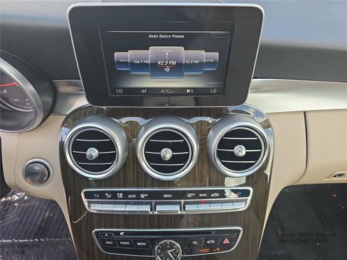Used 2016 Mercedes-Benz C 300 Sedan image 17