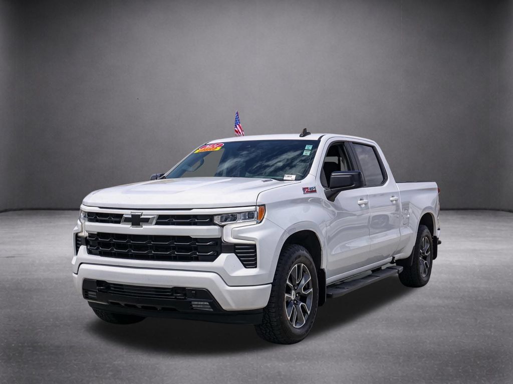 Used 2024 Chevrolet Silverado 1500 RST w/ Convenience Package II AWD/4WD image 9