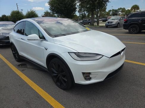 Used 2020 Tesla Model X AWD/4WD image 1