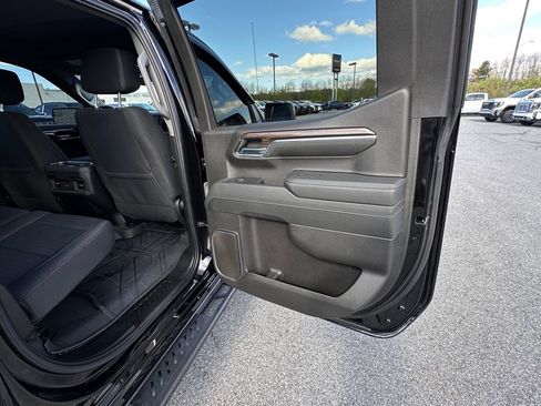 Used 2023 Chevrolet Silverado 1500 RST w/ LPO, Dark Essentials Package AWD/4WD image 18