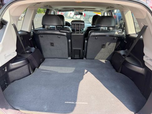 Used 2013 Toyota Highlander SE w/ Protection Pkg AWD/4WD image 8